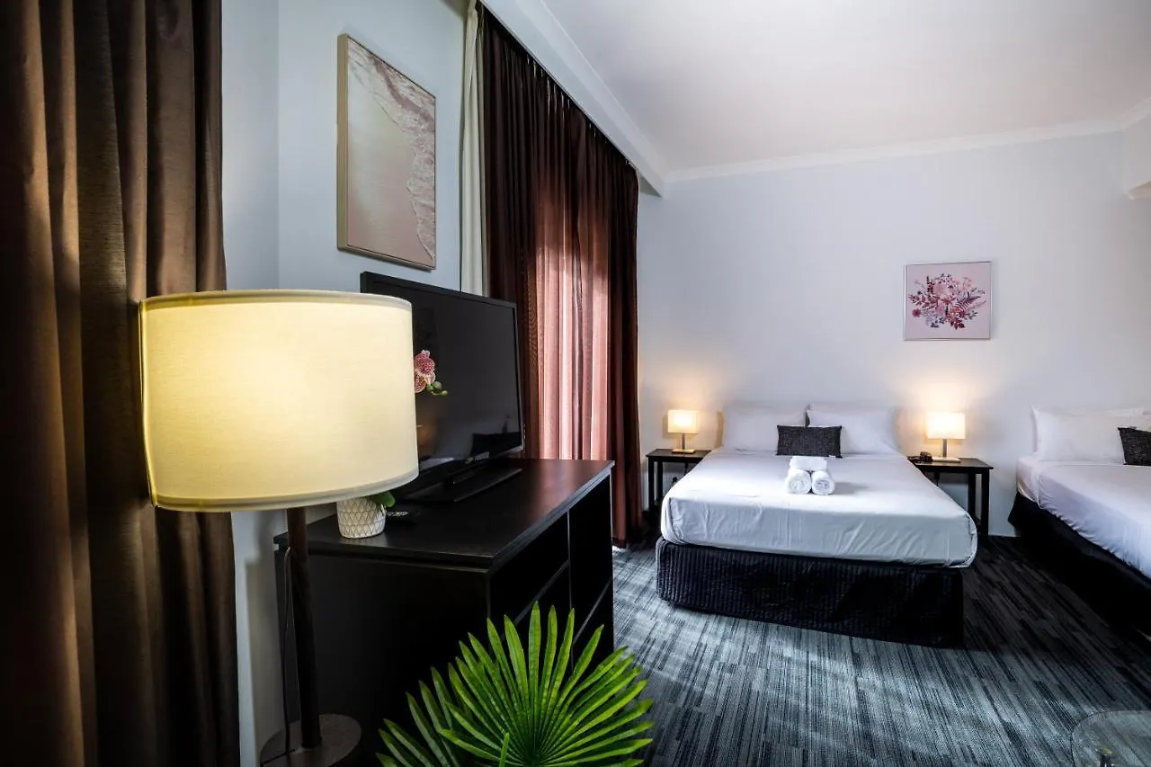 Joondalup City Hotel Perth 3*,